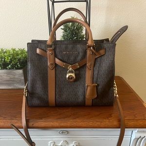 Noveau Hamilton Satchel Brown and Acorn FREE SHIP Excellent Condition